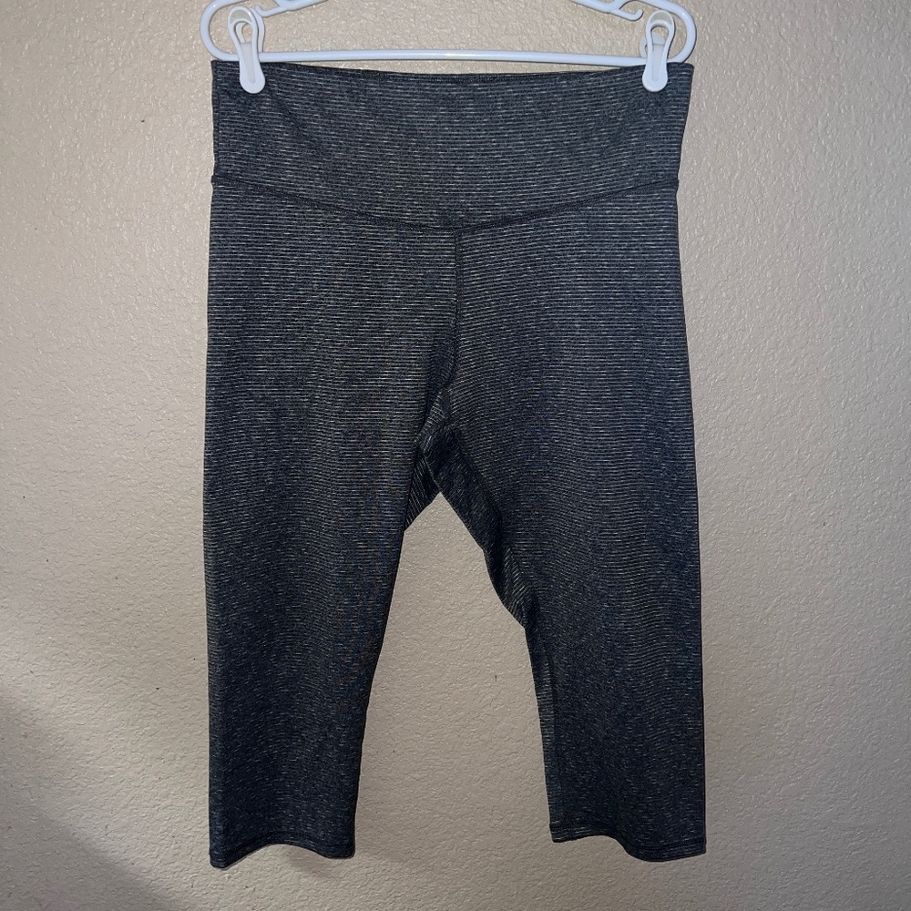 Women's Champion Striped Heather Capri Pants